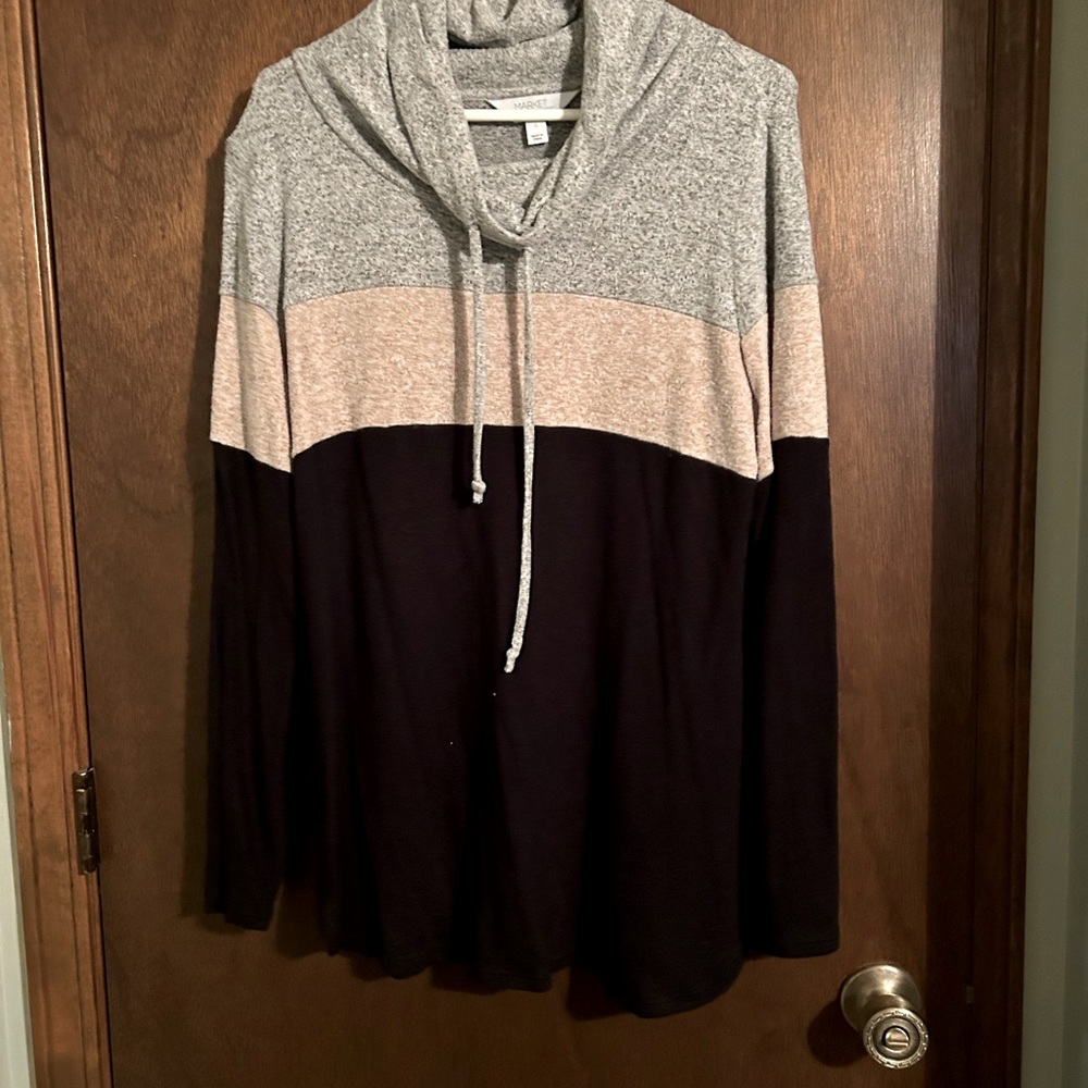 Multi color long sleeve shirt